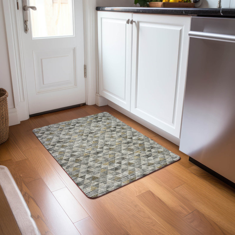 Khiri Geometric Rug, Rectangle 1'8" x 2'6"