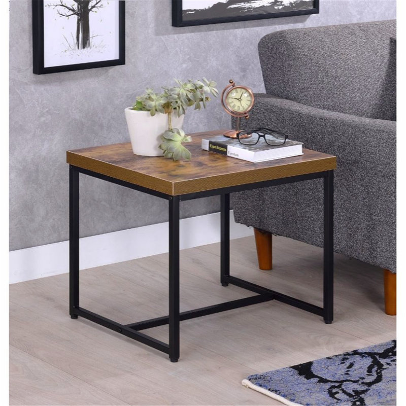 Charmante table de bout rectangulaire en bois avec attrait industriel pour les espaces élégants