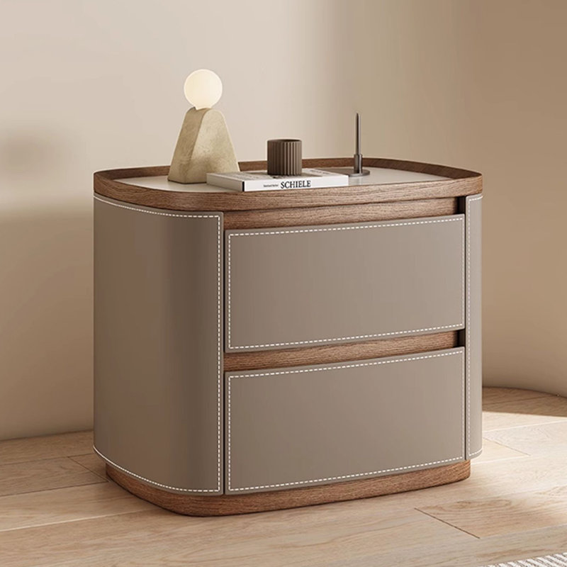 Bois massif moderne; similicuir
 Table de bout, H 19,69 po x l 15,75 po x P 15,75 po