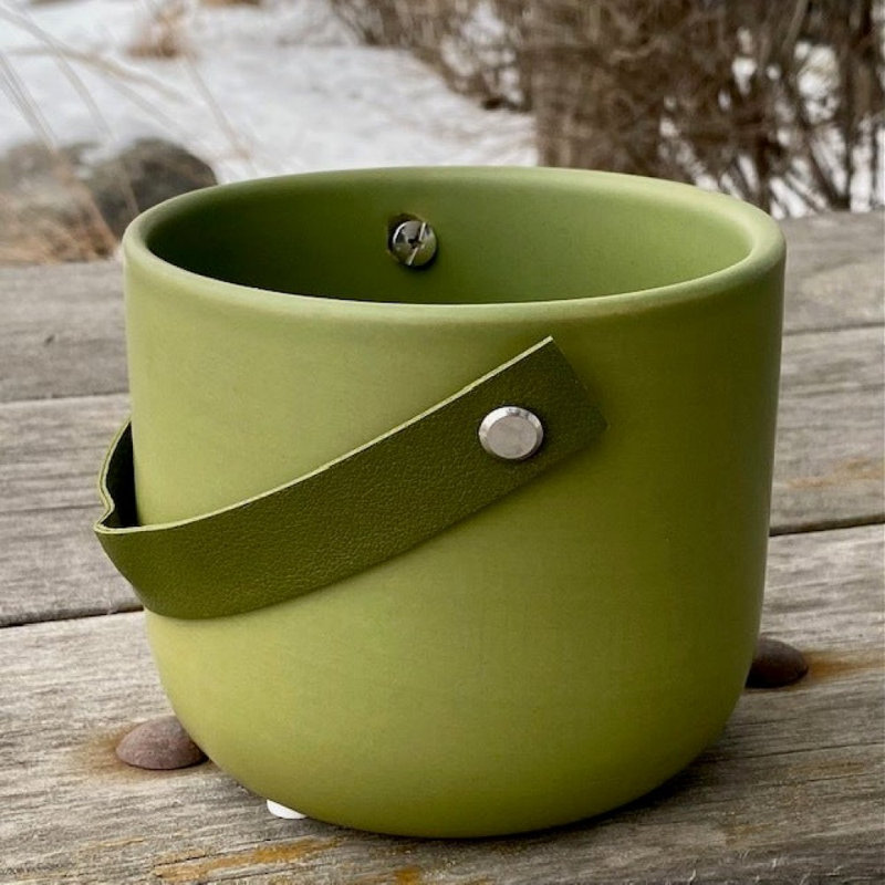 Saumon avec jardinière en similicuir, Vert