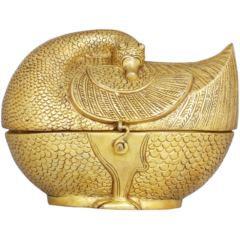 Sculpture Lathgertha Swan