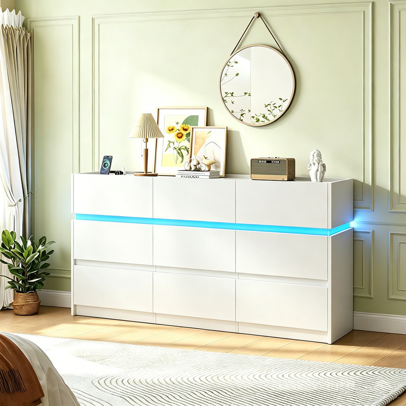 Commode 9 tiroirs avec lumières DEL et station de charge, Blanc