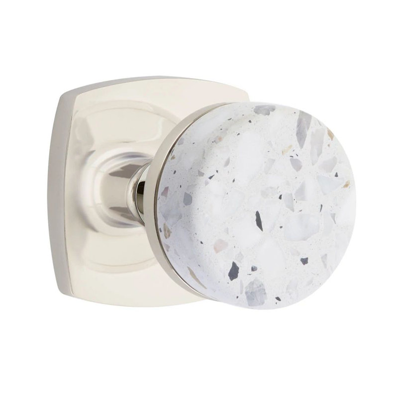 Mortaise intérieure Select Select avec rosette urbaine moderne et tige conique, bouton terrazzo clair (LH), Nickel poli