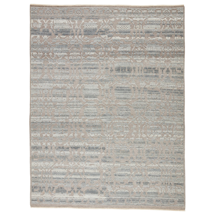 Hand Knotted Wool Floral Area Rug in Gray