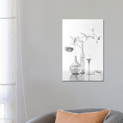 Still Life With Peonies by Dimitar Lazarov - Wrapped Canvas Gallery-Wrapped Canvas Giclée