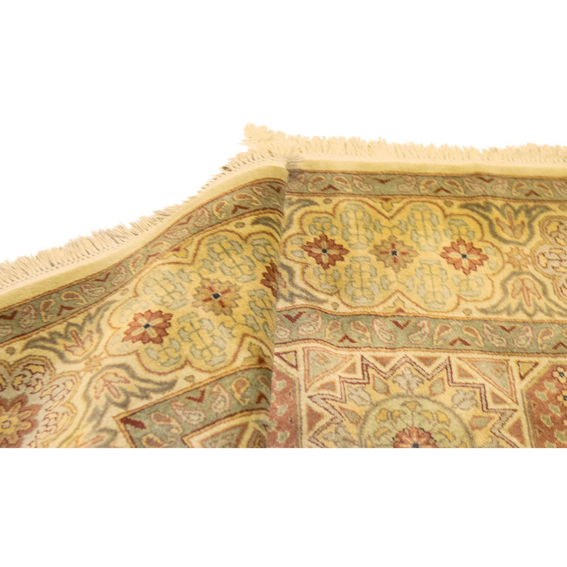 Hand Knotted Wool Area Rug in Cream