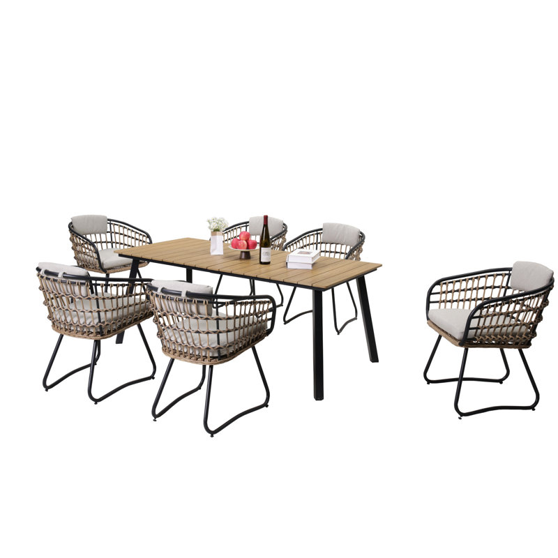 7 repas d'extérieur avec table, sièges tissés à la main, cadres antirouille, coussins hydrofuges, table et meubles en bois de style scandinave pour rassemblements, conception moderne amovible confortable
