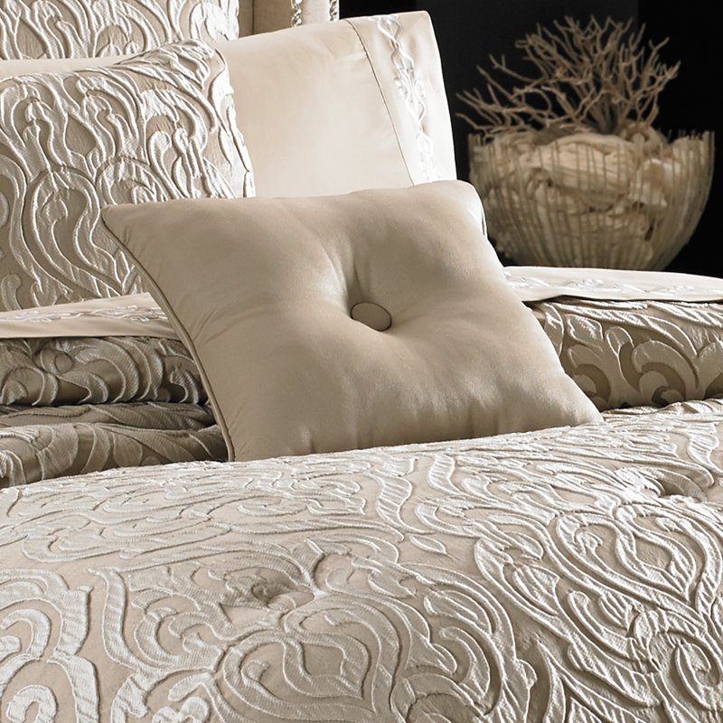 Coussin décoratif carré 16 po Astoria, Sable