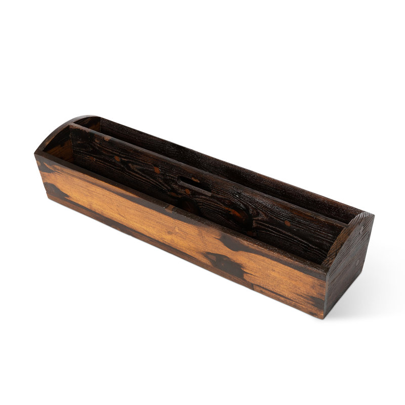 Pot à fleurs en bois