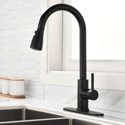 Single Level Stainless Steel Kitchen Sink Faucets with Pull Down Sprayer