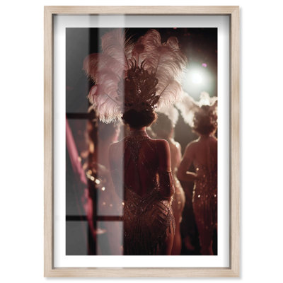 «Burlesque Beauty I Shadowbox Print Glam» par Notoriart, cadre blond, 30 x 45