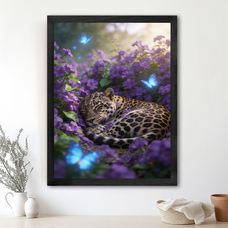 "Jaguar dans les fleurs", reproduction d'art encadrée noire, H 25 po x l 17 po