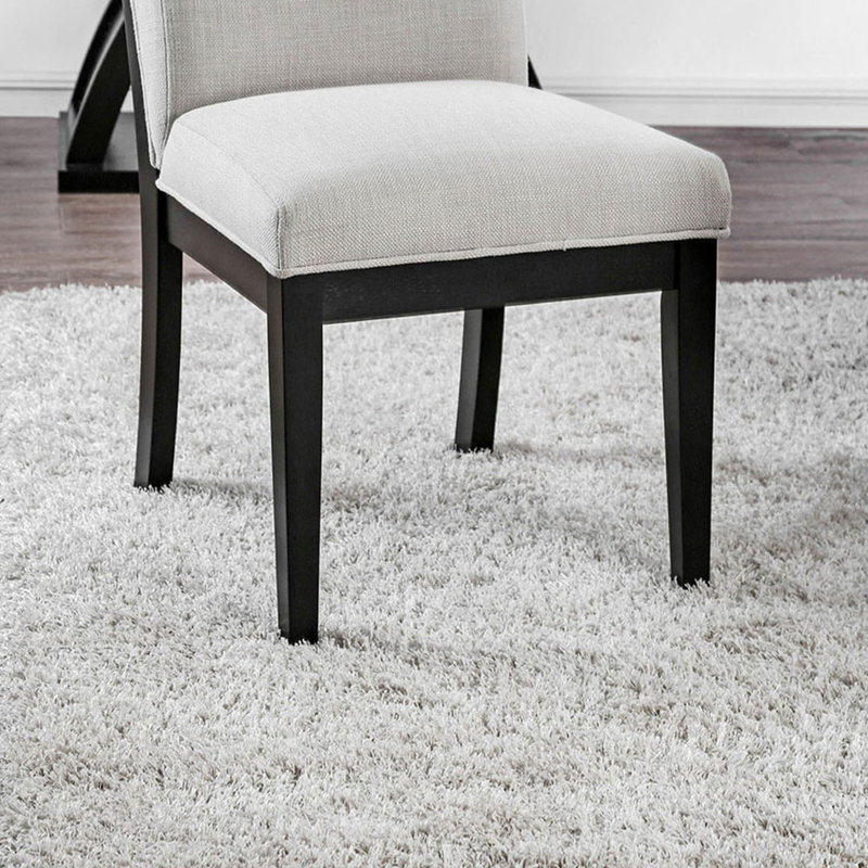 Chaise d'appoint rembourrée en lin Eshelman