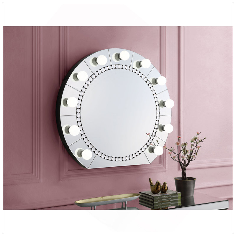 Décoration murale glamour en miroir avec faux diamants en cristal, parfaite pour ajouter du luxe à n'importe quelle pièce