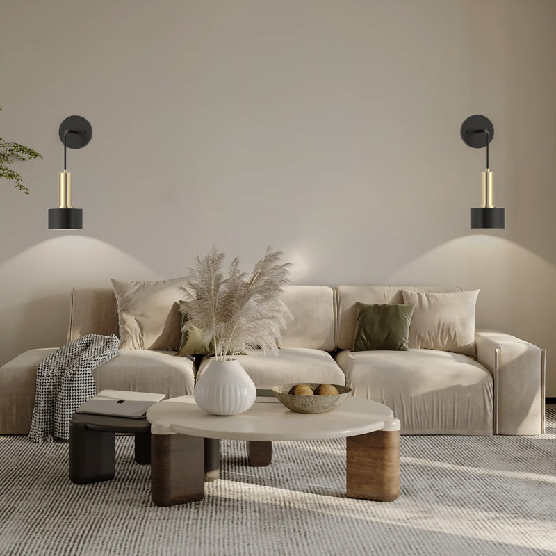 Tamiar Wallchiere, Black