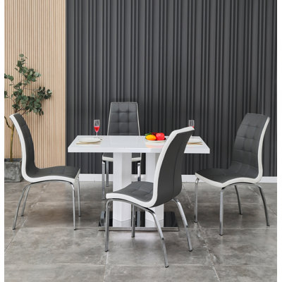 Trumbauersville 4 - Person Dining Set
