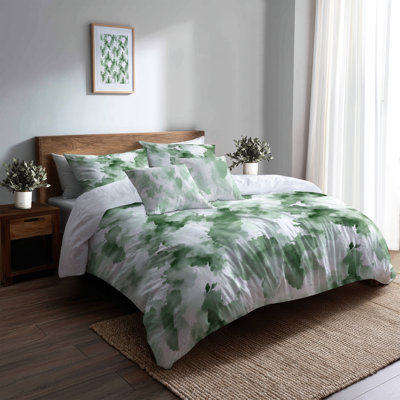 Boho 6 Pcs Comforter Set - Abstract Green Mist Bedding And Throw Pillow Set