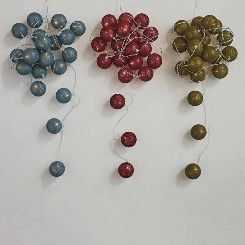 Fabric String Ball Lights With Plastic Cord And 20 Lights, Red