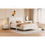 Grand lit beige avec tête de lit en velours côtelé et plateforme en métal avec pieds. Structure en contreplaqué stable. Rembourrage en mousse pour plus de confort. Pas besoin de sommier. Assemblage facile. 83,1 po X-118082481