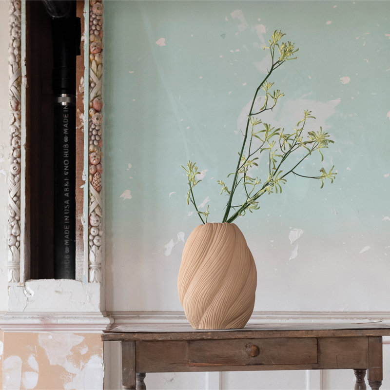 Vase de table en grès fabriqué à la main Bilha