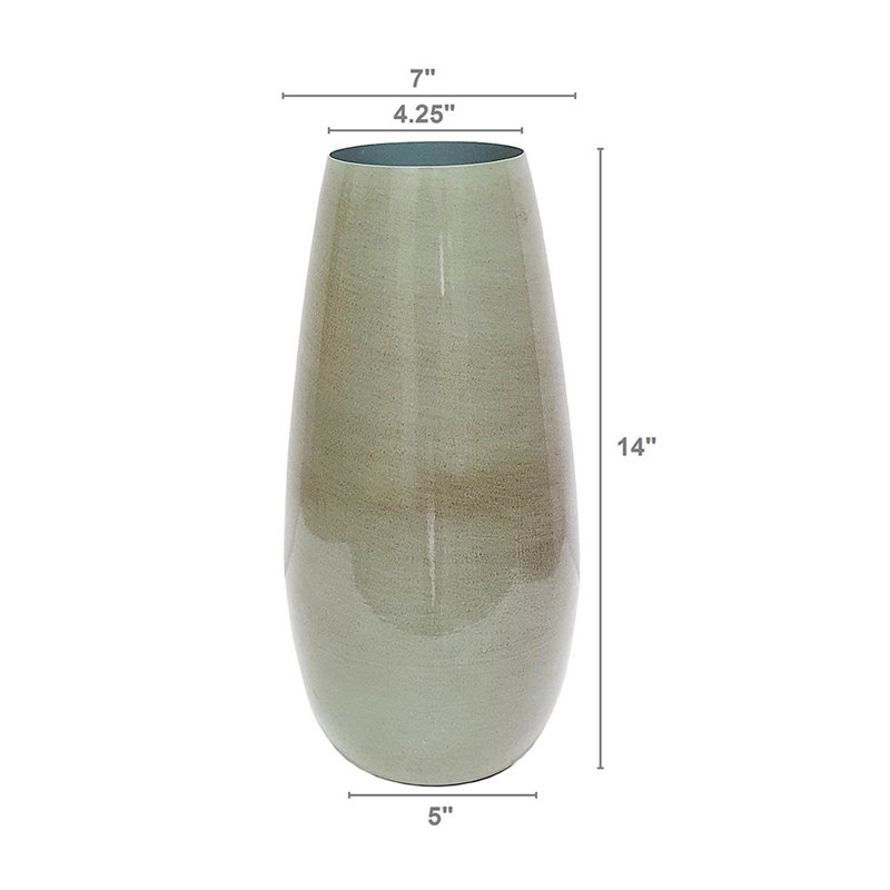Vase en fer D7x14