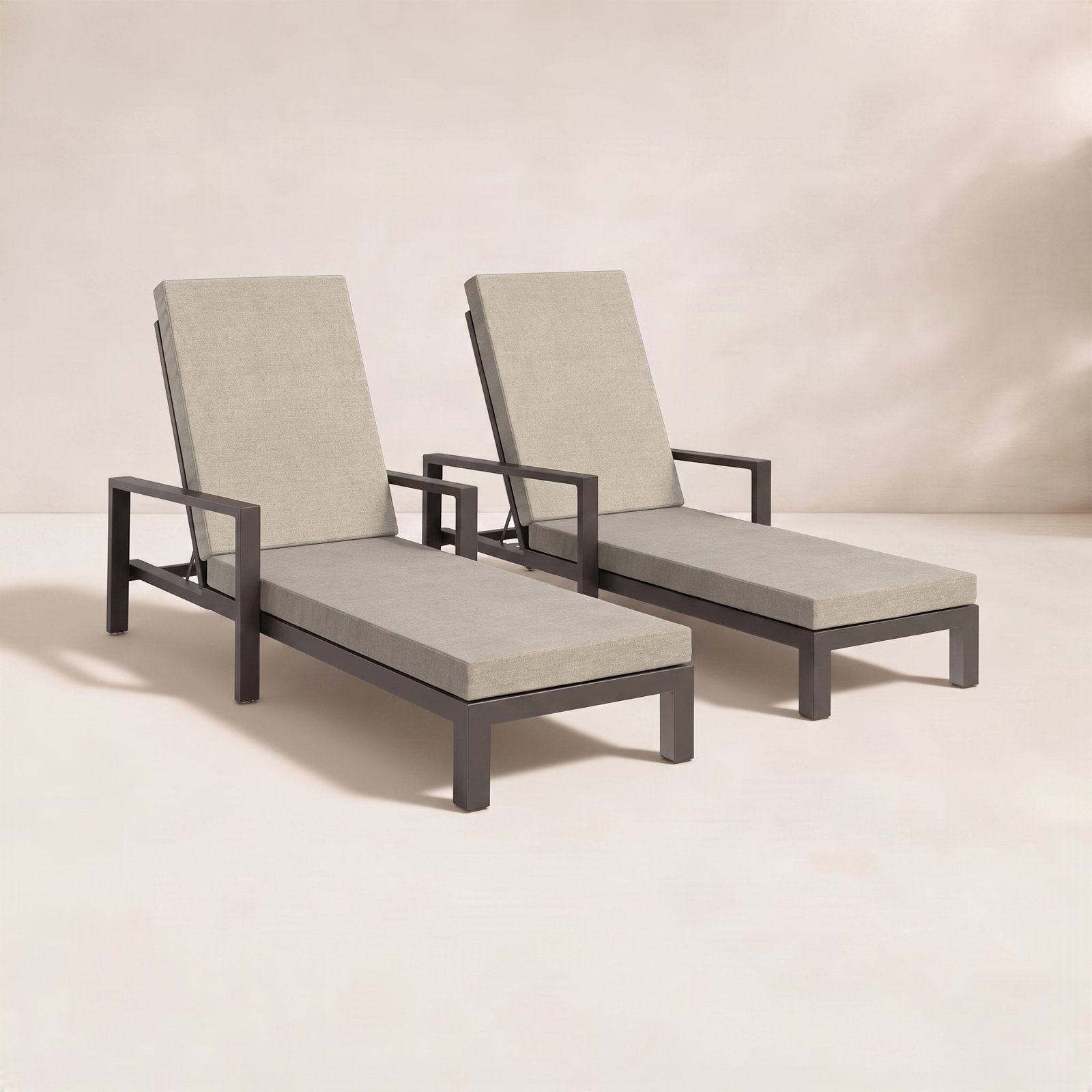 Hoyt 35" Patio Chaise Lounge, Bronze, Khaki