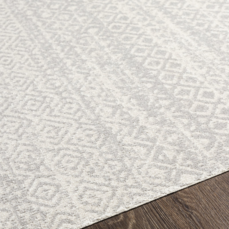 Swampscott Machine Washable Geometric Grey/Light Grey Area Rug, Round 6'7"