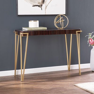Console Brodkirk