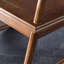 Chaise berçante élégante en bois massif