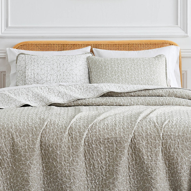 Taupe Geometric Microfiber Full/Queen Reversible Quilt Set
