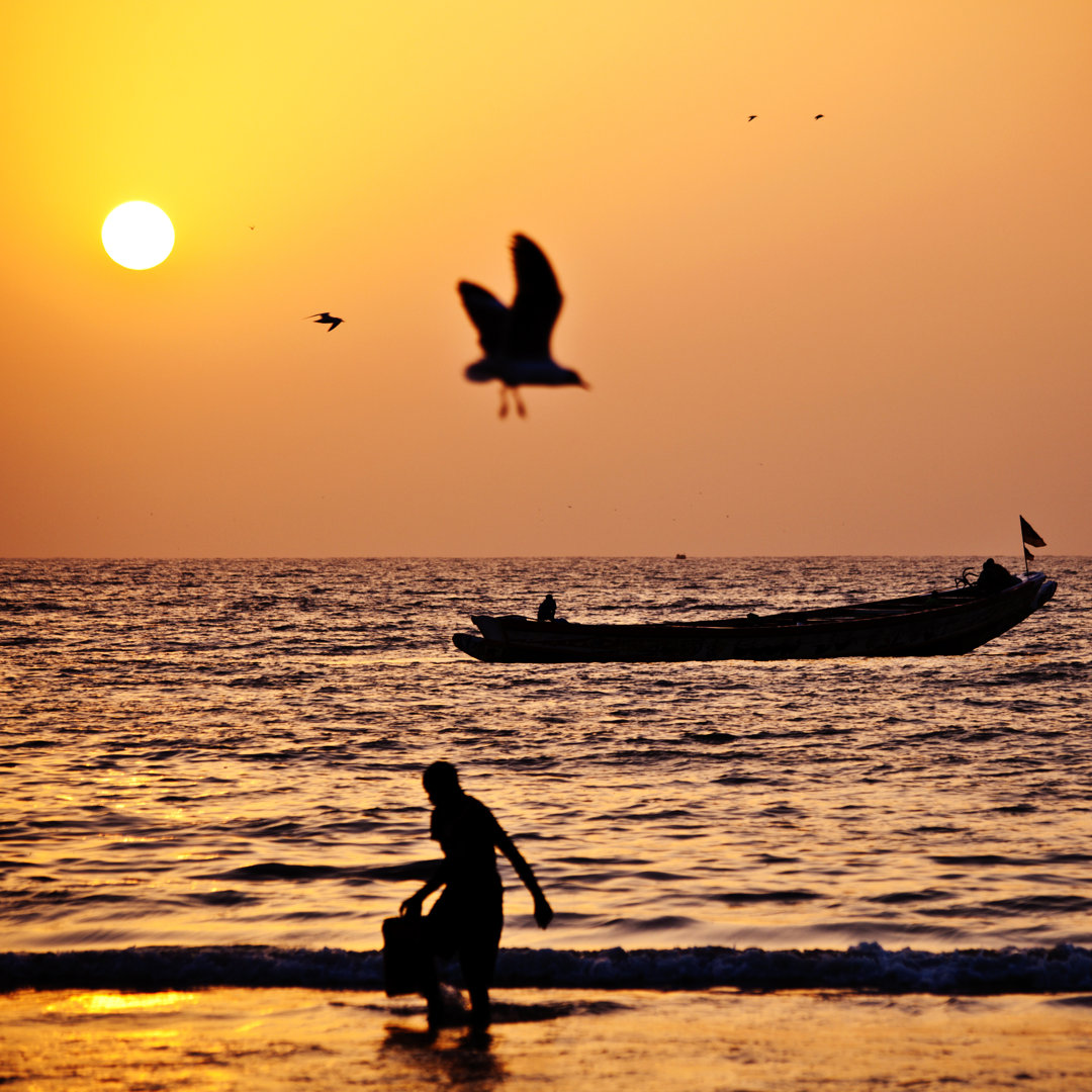 Sonnenuntergang am westafrikanischen Strand - Leinwandbild