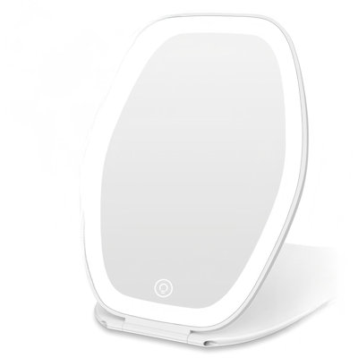 Miroir de voyage pour voyage avec lumière