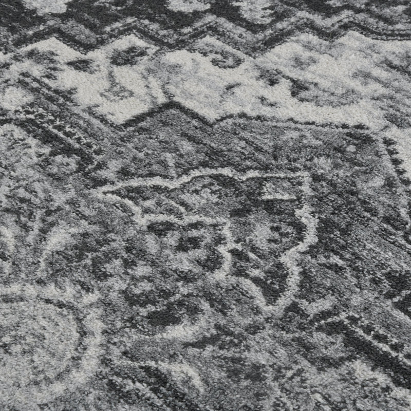 Alice Traditional Medallion Low Pile Performance Area Rug, Rectangle 2' x 3'