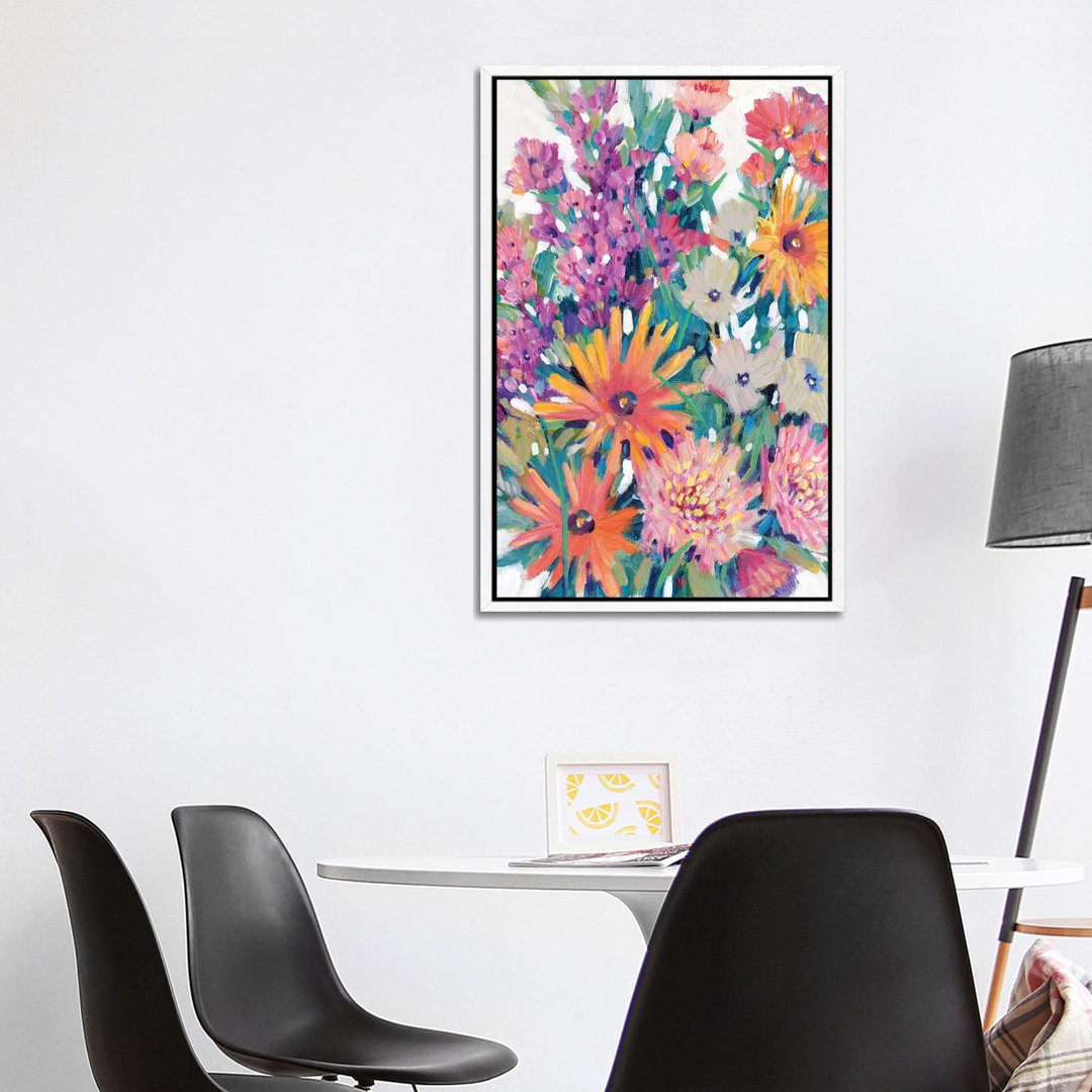 Spring In Bloom II von Tim OToole - Galerie-verpackte Leinwand Giclée auf Leinwand