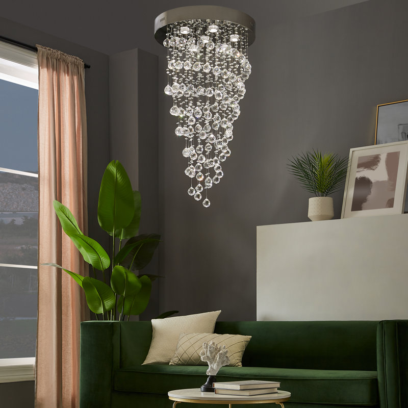Lustre à niveaux unique et spectaculaire à 7 lumières à DEL Chartoff