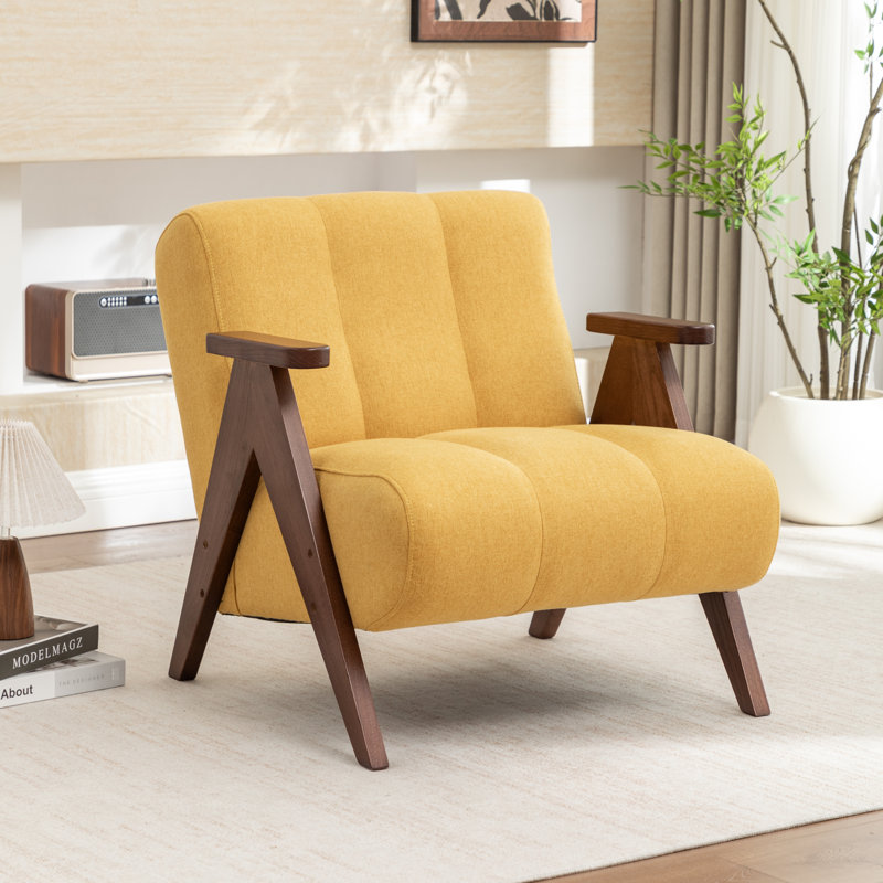 Fauteuil rembourré avec pieds en bois massif Jolanta, Beige