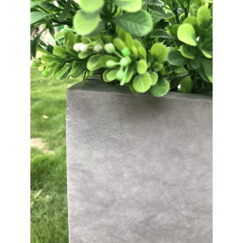 Octavla Pot Planter, Natural Concrete