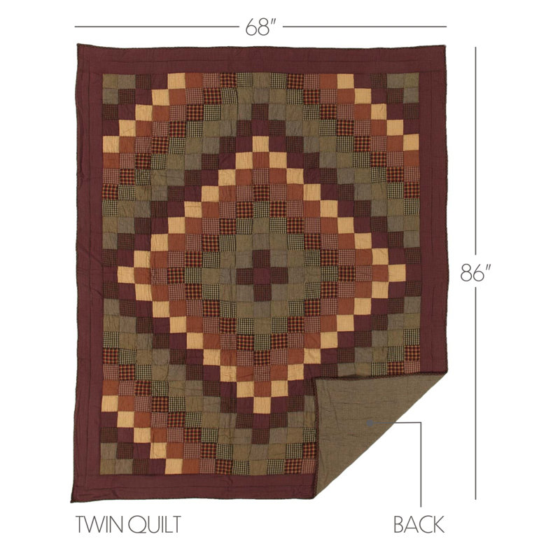 Heritage Farms Twin Reversible Cotton Patchwork Quilt Set