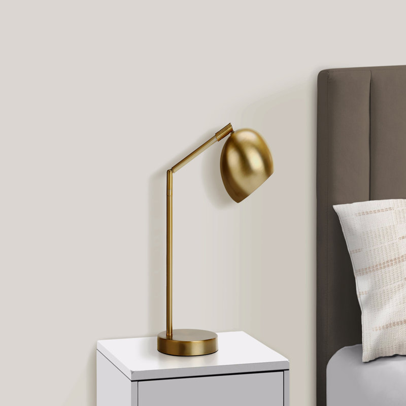 Lighting, 19"H, Table Lamp, Gold Metal