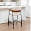 Tabouret de comptoir rembourré avec accoudoirs Devane-123161722