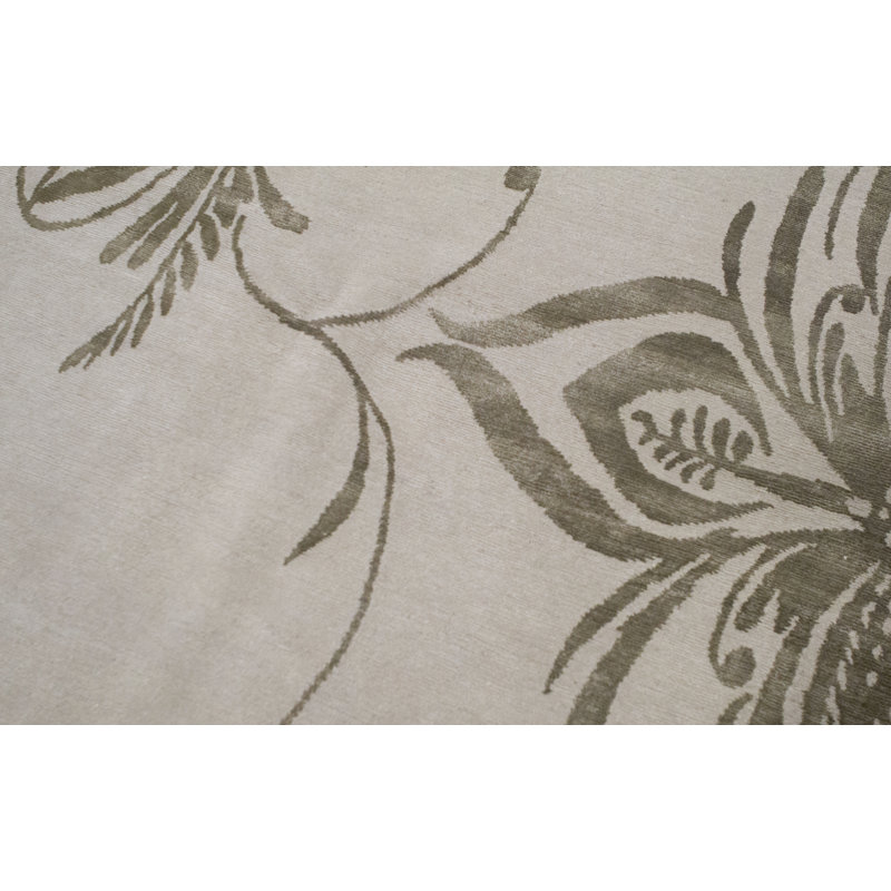 Tibetan Floral Area Rug in Gray