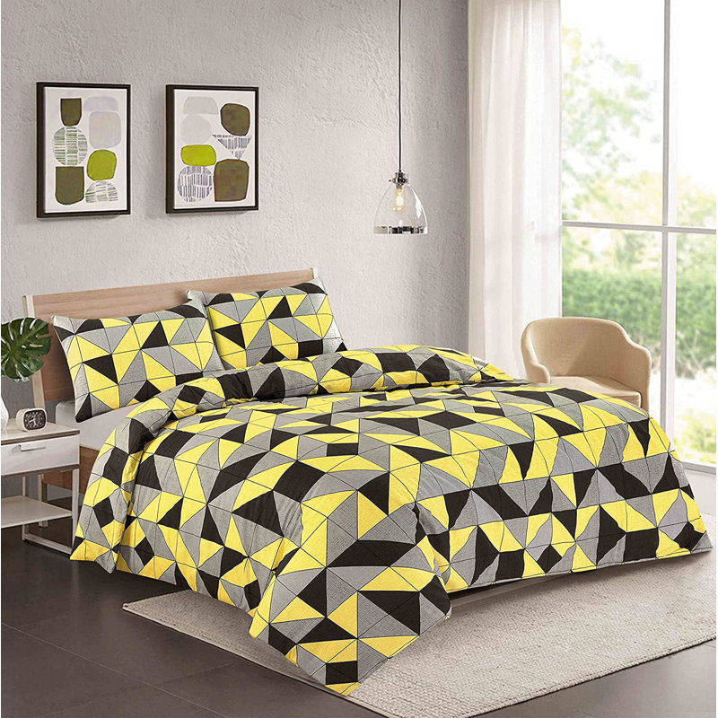Wallasey Graphic Print Duvet Cover Set with Pillowcases, King Duvet Cover + 2 Standard Pillowcases