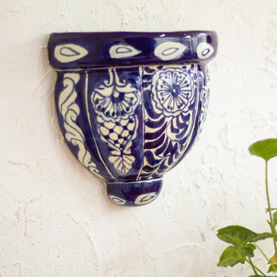 Tontouta Handcrafted Ceramic Indoor / Outdoor Wall Planter