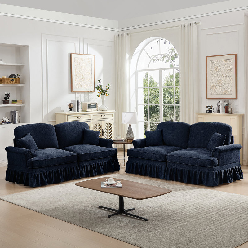 Ensemble de canapé classique 2 pièces avec volants amovibles, accoudoirs évasés et pieds fuselés pour un décor de salon élégant