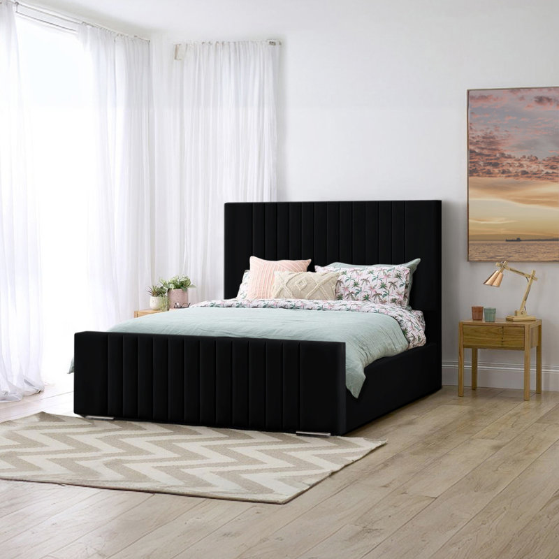 Aerys Upholstered Bed, Black, Kingsize (5')
