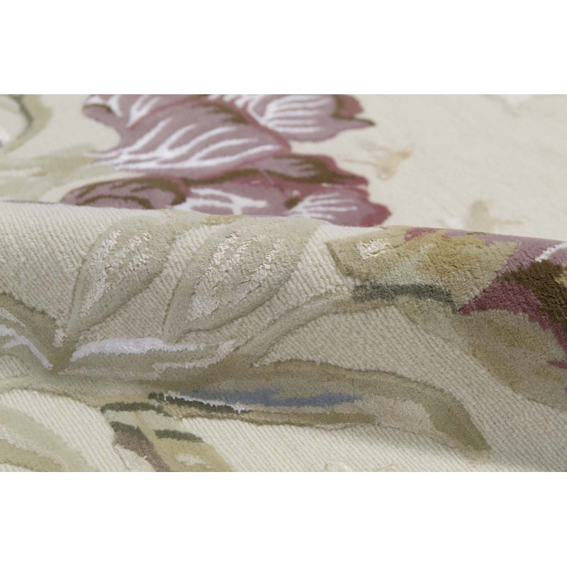 Hand-Knotted High-Quality Cream Area Rug