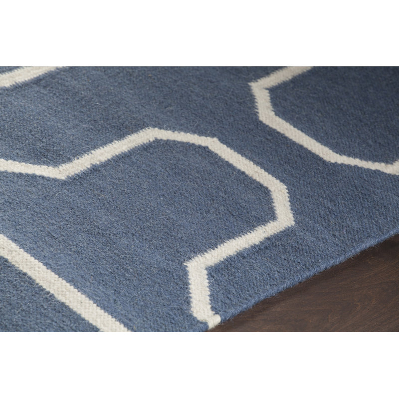 Chevella Authentic Handmade Blue & White Reversible Geometric Wool & Cotton Flatweave Indoor Area Rug, Rectangle 7' x 10'