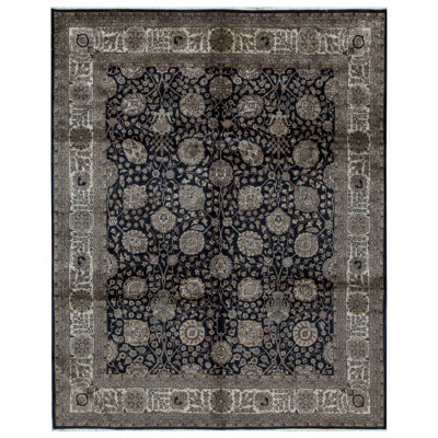Marquis Oriental Area Rug in Black/Beige