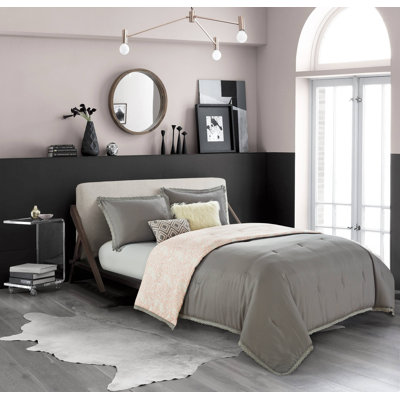 Polyester Machine Woven Comforter