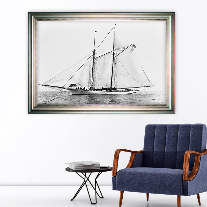 « voilier yacht iii », reproduction d’impression, Cadre argenté, H 30 po x l 42 po x P 2 po, Pas de tapis
